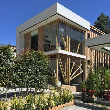 "Bambu Sierra" Cozzy Ecological Lofts Apartment Cuenca Bagian luar foto